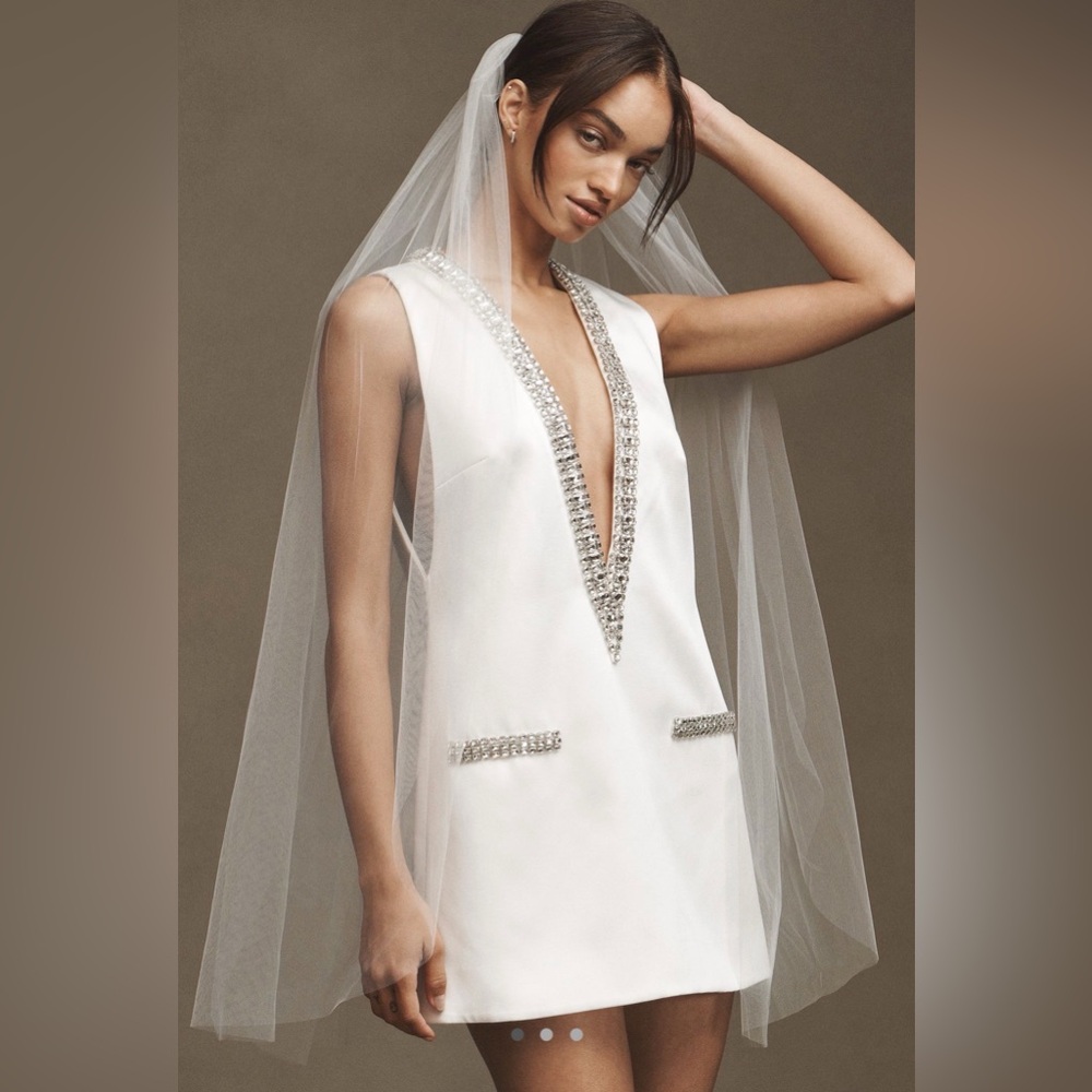 BHLDN Tulip Fingertip Veil